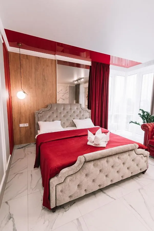 Royal Tower Vip Smart Apartments 4 基輔